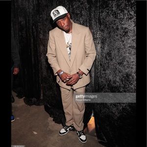 SEEKINGS: White & Black Printed Girl Face Cap